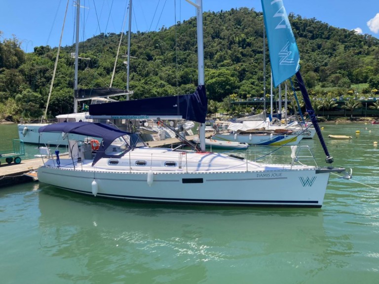 Hire Sailboat with or without skipper Delta Yachts Marina Farol de Paraty