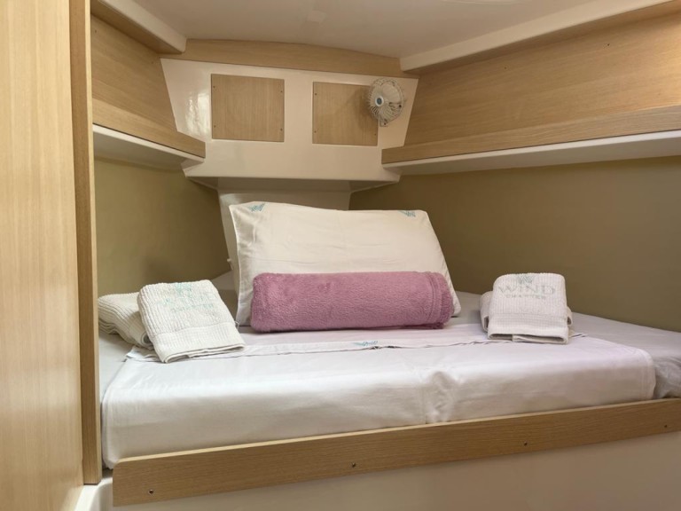 Yacht charter Paraty - Delta Yachts Delta 365 on SamBoat