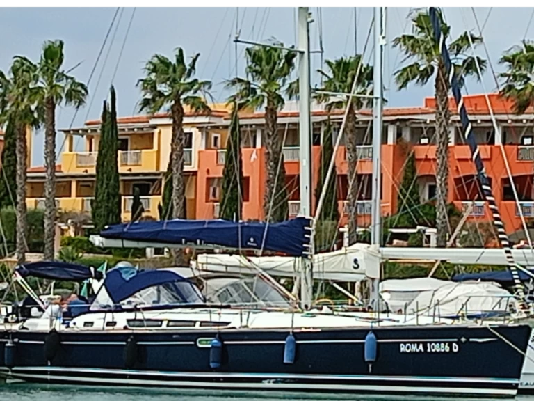 Hire a Jeanneau Sun Odyssey 49 Performance Toulon