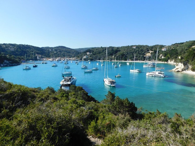 Hire Sailboat with or without skipper Bavaria Gouvia