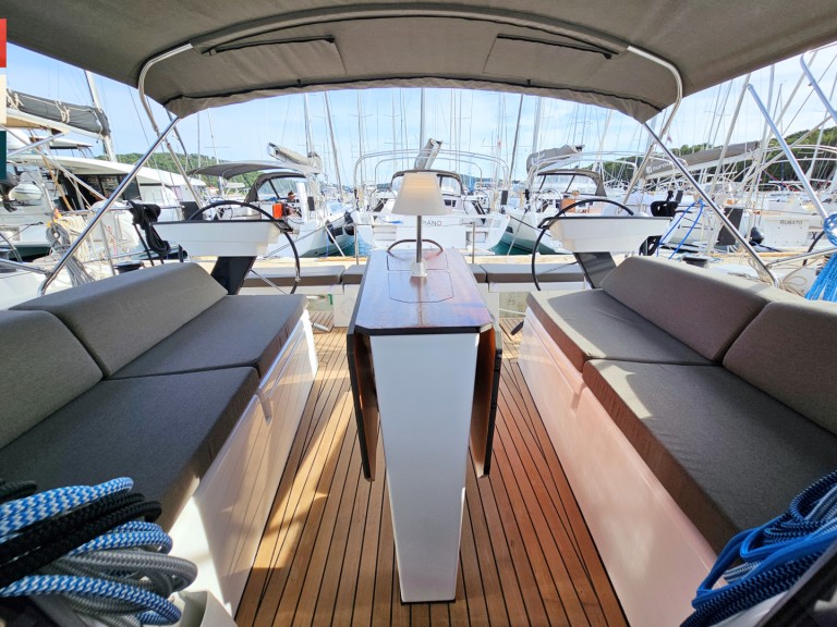 Hire Sailboat with or without skipper Dufour Rogoznica