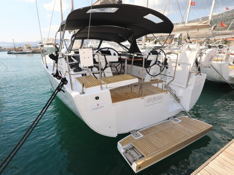 Hire a Hanse Hanse 508 Lefkáda