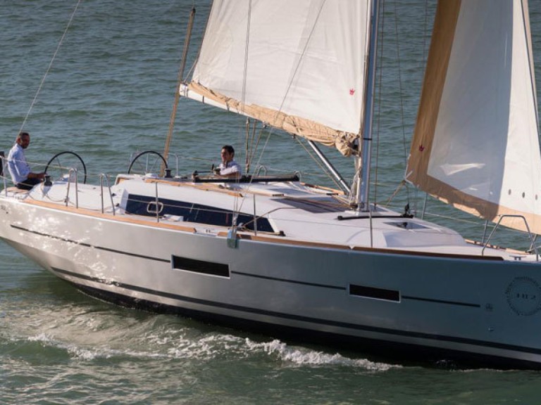 Hire Sailboat Dufour with a boat licence