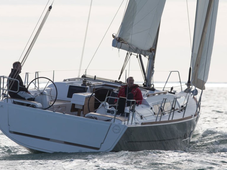 Yacht hire Ajaccio cheap Dufour 382 Grand Large
