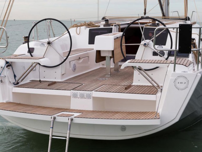 Sailboat hire in Port Charles Ornano - Dufour Dufour 382 Grand Large