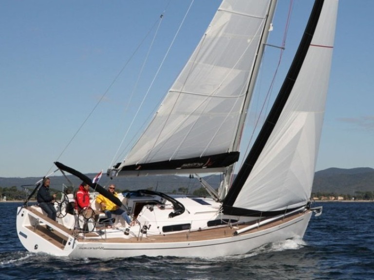Hire Sailboat with or without skipper Salona Adaköy