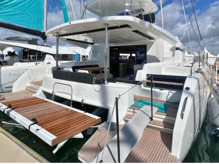 Hire a Lagoon Lagoon 46 Le Marin