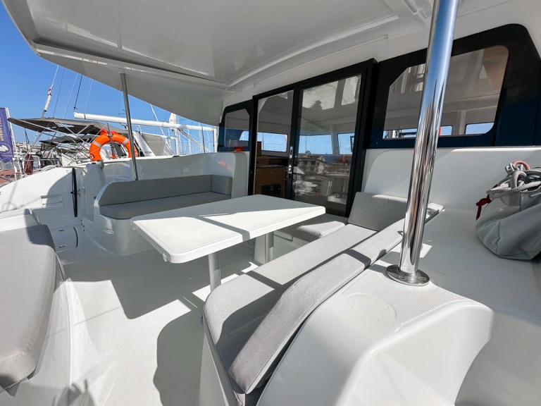 Yacht charter Port de Palma - Excess 11 on SamBoat