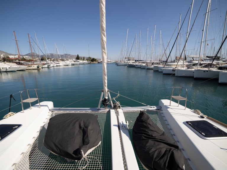 Hire a Lagoon Lagoon 40 Alimos Marina