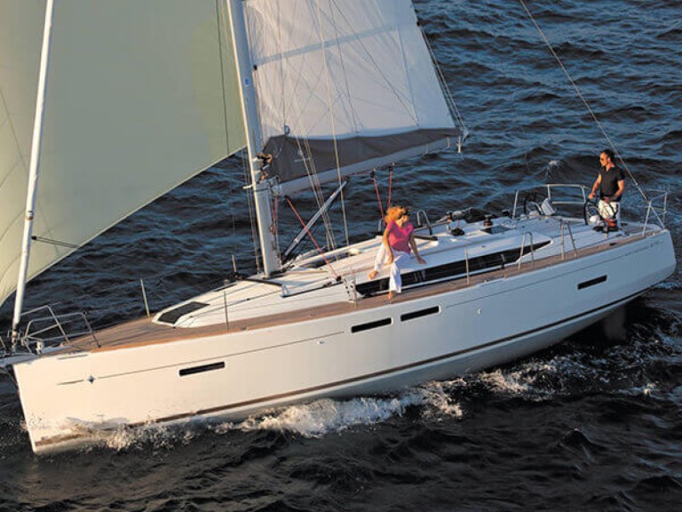 Yacht hire Alimos cheap Sun Odyssey 419