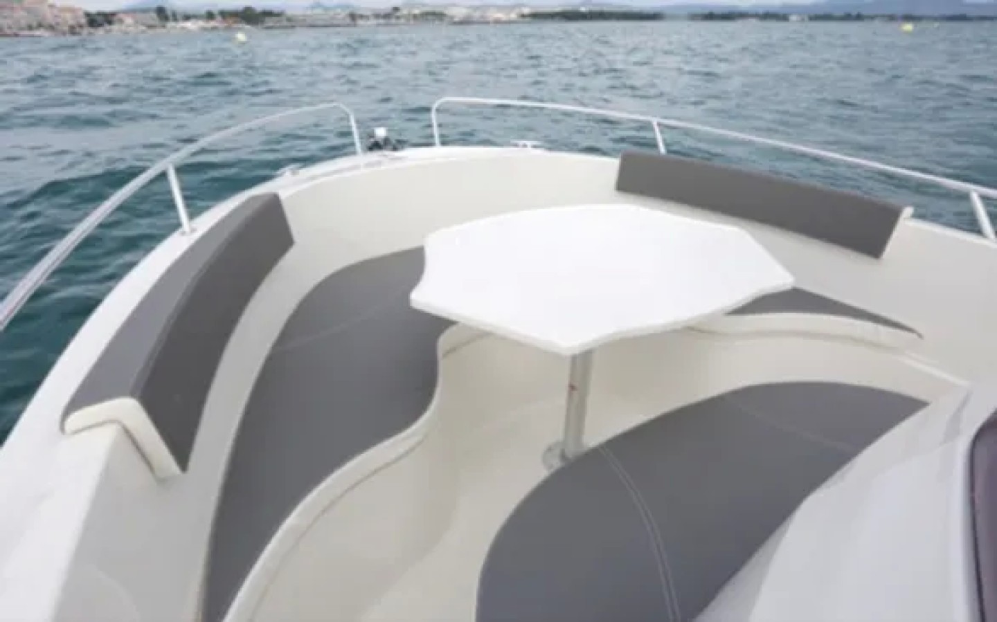 Motorboat hire in Juan-les-Pins - Pacific Craft Pacific Craft 625 Open