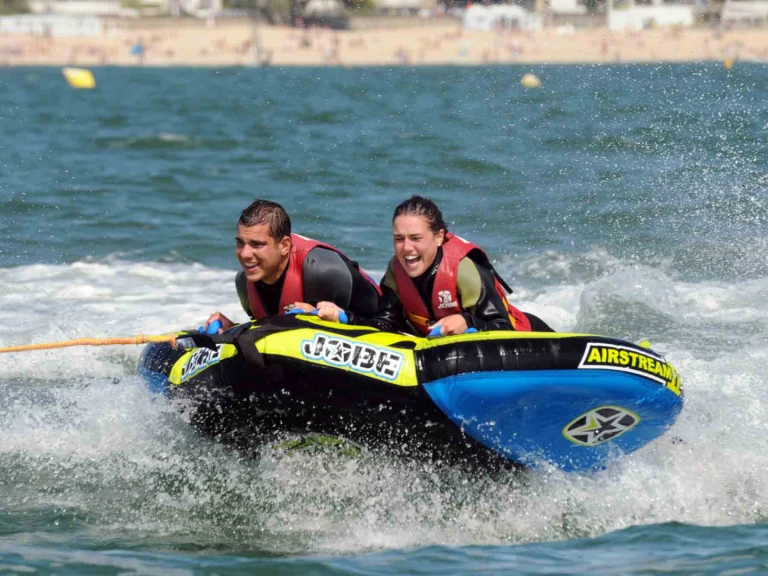 Hire a Zodiac Medline 650 La Grande-Motte