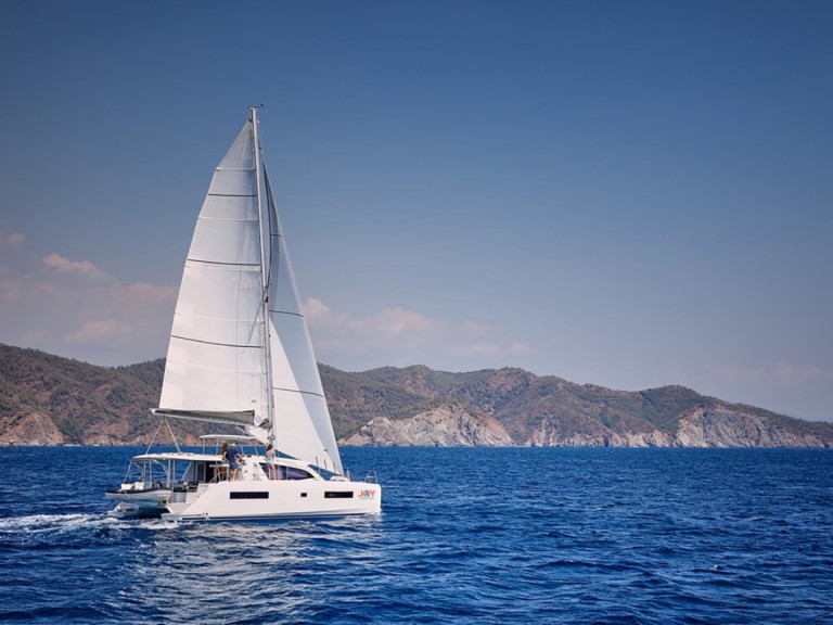 Hire Catamaran Leopard Catamarans / Robertson & Caine with a boat licence