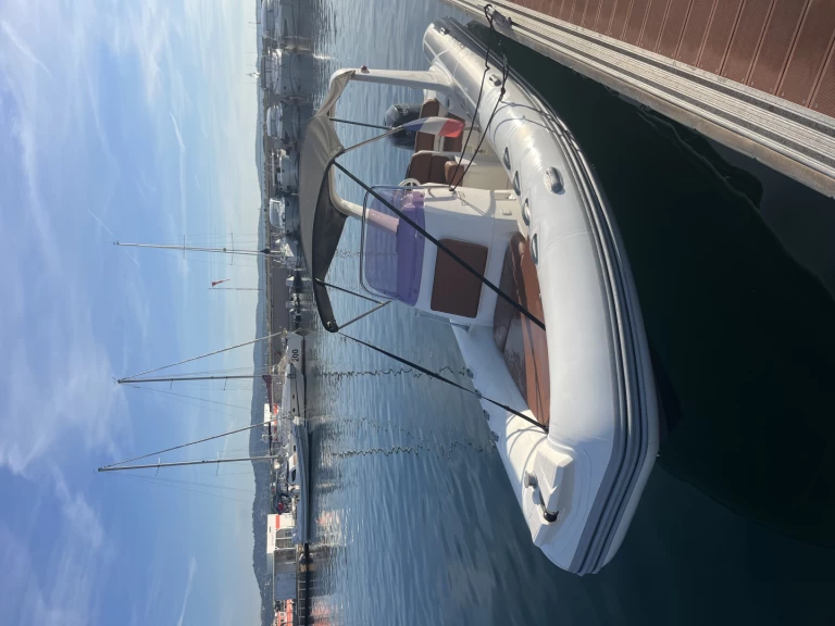 RIB to hire Cavalaire-sur-Mer at the best price