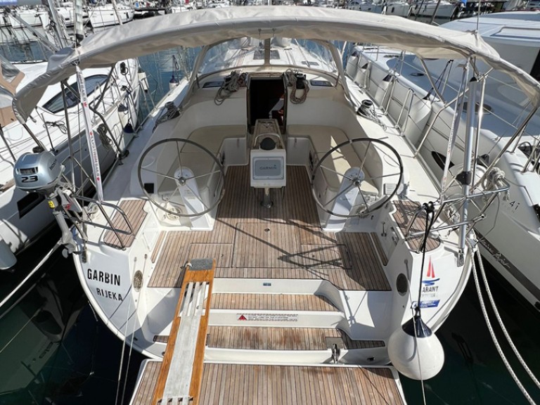 Yacht charter Punat - Bavaria Cruiser 46 on SamBoat