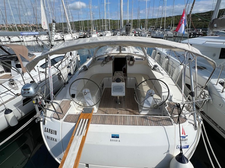 Hire a Bavaria Cruiser 46 Punat