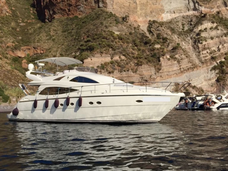 Yacht hire Capo d'Orlando cheap Aicon 56 Fly