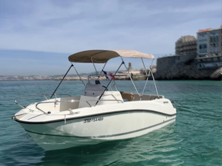 B2 Marine Cap Ferret 522 Open Sport charter bareboat or skippered in  Marseille