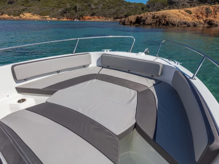 Charter a Jeanneau Cap Camarat 6.5 CC Serie 3 in Cogolin on Samboat