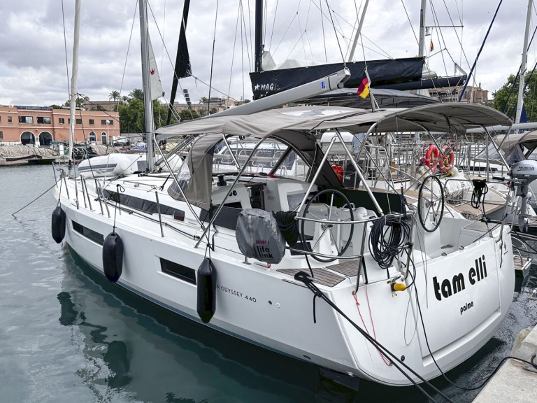Hire Sailboat with or without skipper Jeanneau Palma de Mallorca