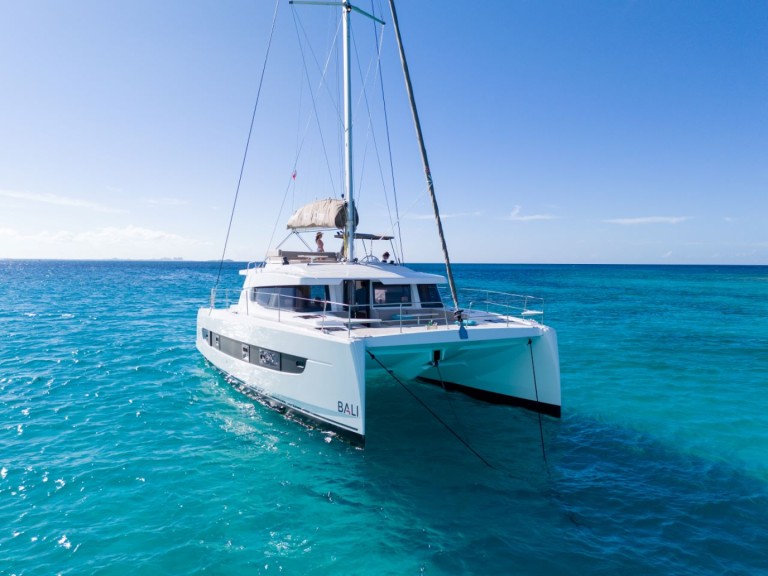 Hire Catamaran with or without skipper Bali Nassau