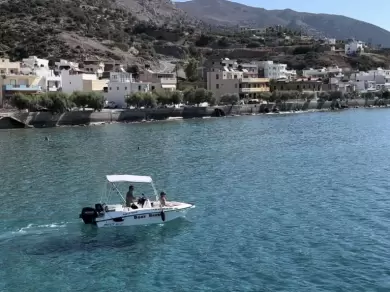 Yacht hire Tsoútsouros cheap Compass 150 CC