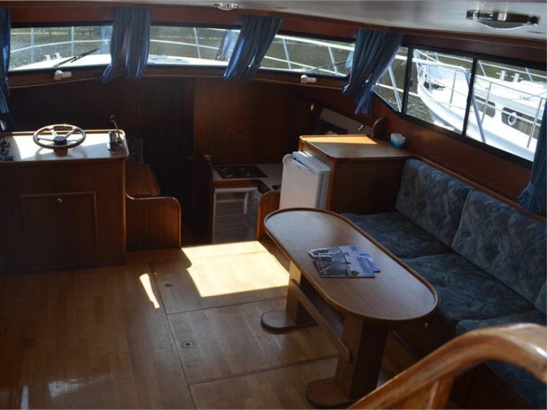 Charter a De Drait Tyvano 1450 in Drachten on Samboat