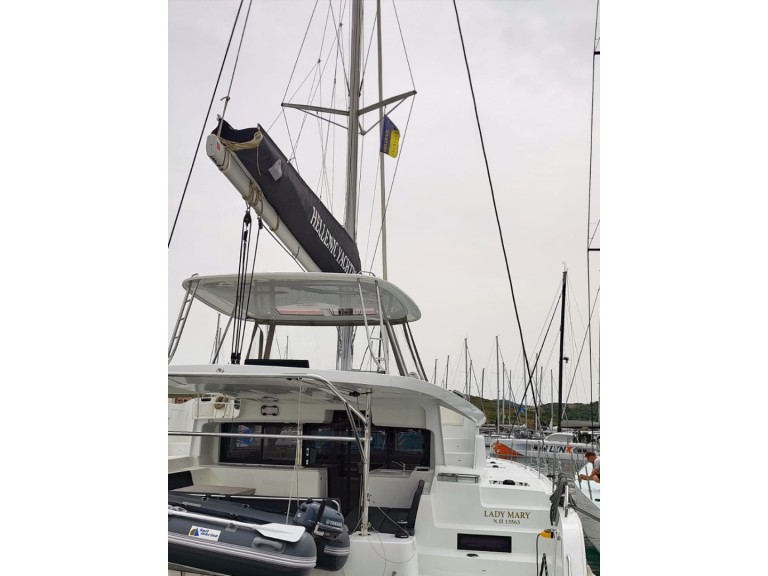 Catamaran hire in Lávrio - Lagoon Lagoon 46