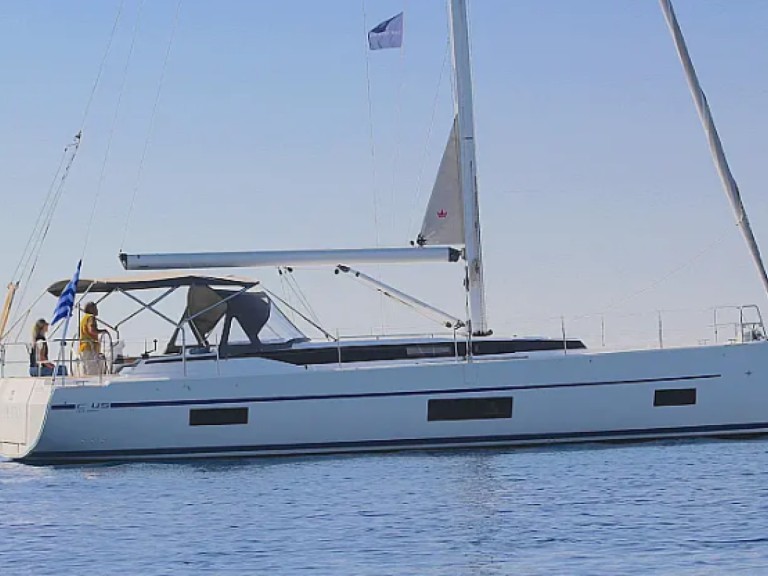 Yacht charter Alimos - Bavaria Bavaria C45 on SamBoat