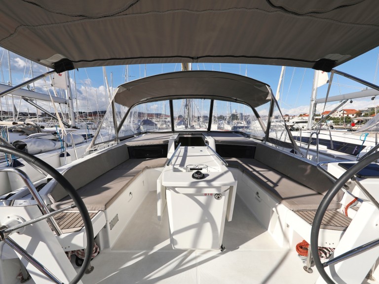 Sailboat to hire Biograd na Moru at the best price