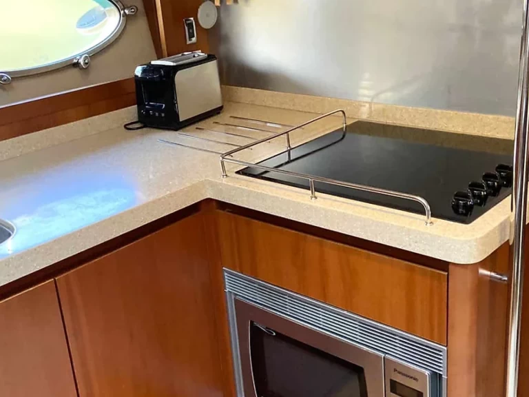 Charter a Princess Princess 54 in Golfe-Juan on Samboat