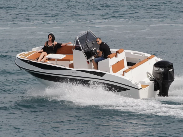 Hire Motorboat with or without skipper Nireus Sanguinet