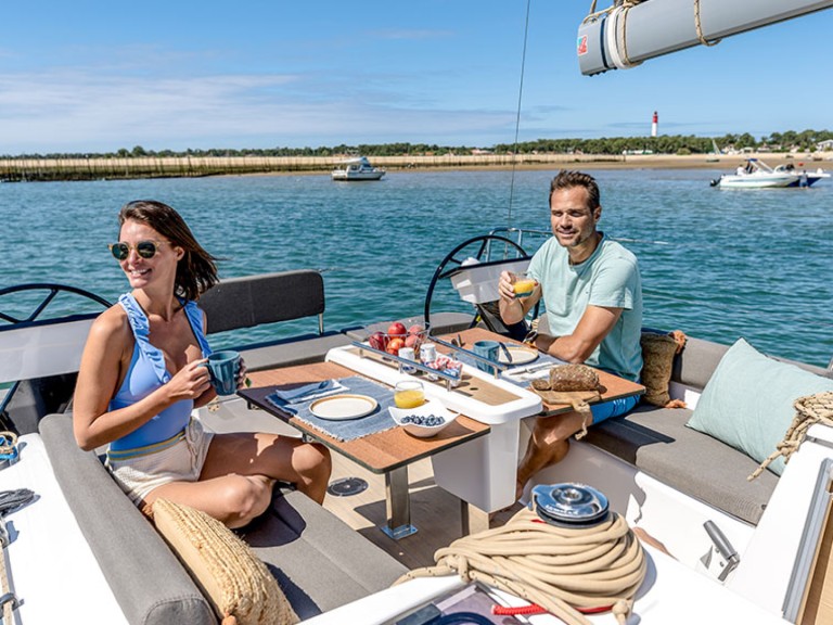 Hire a Dufour Dufour 37 Seget Donji