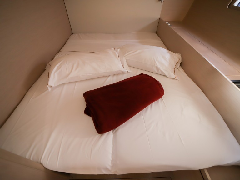 Sailboat hire in Olbia - Bénéteau Oceanis 51.1