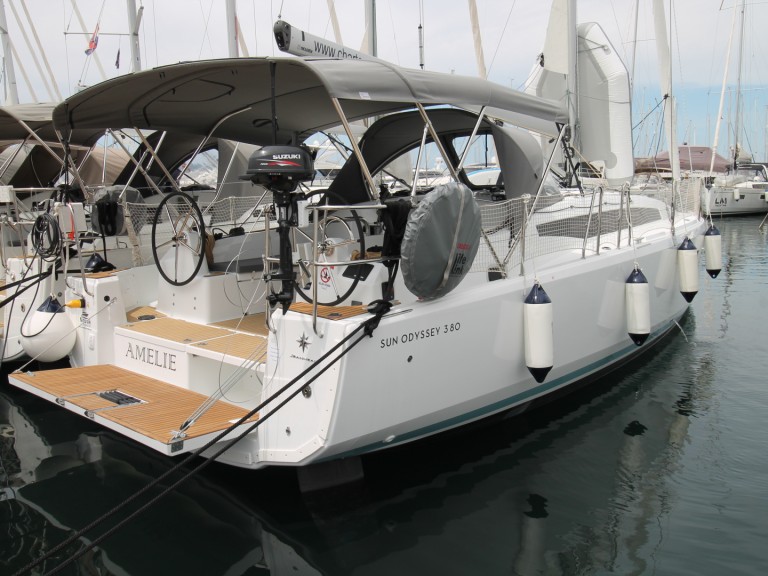 Hire Sailboat with or without skipper Jeanneau Biograd na Moru