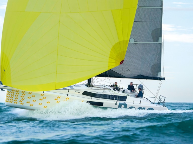 Yacht charter La Trinité-sur-Mer - Pogo Structures Pogo 44 on SamBoat