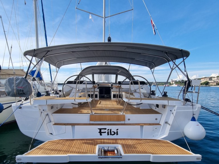 Charter a Hanse Hanse 460 in Pula on Samboat