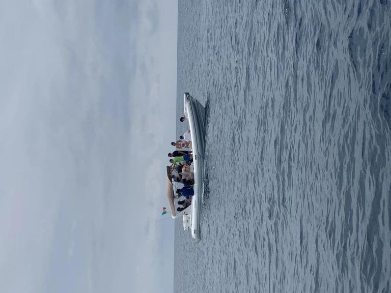 Hire a Stingher Stingher 800gt Panarea