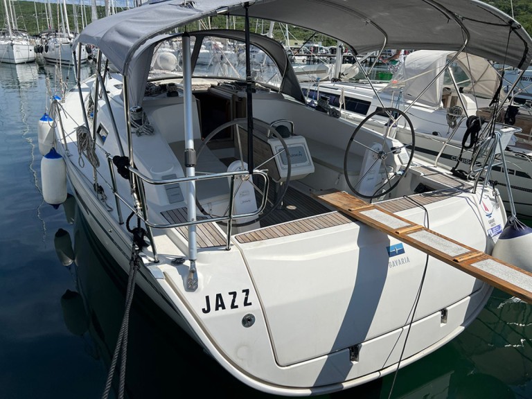 Hire a Bavaria Cruiser 41 Punat