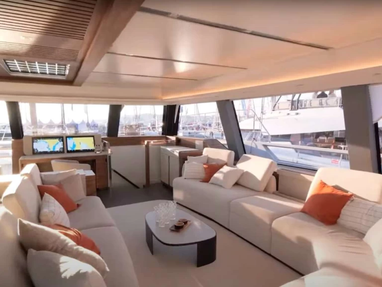 Luxury Yacht hire in Greece - Fountaine Pajot SERENISSIMA III