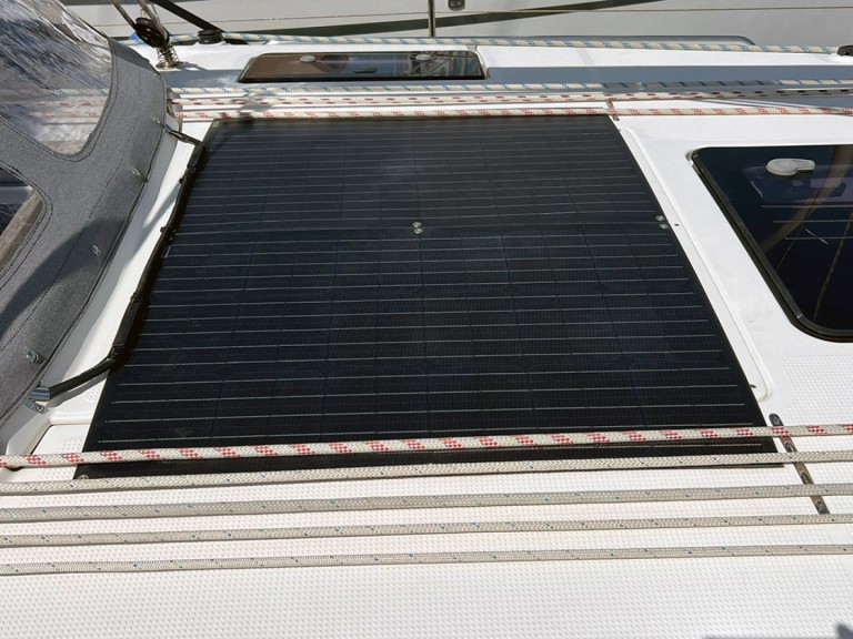 Hire a Bavaria Cruiser 41 Punat