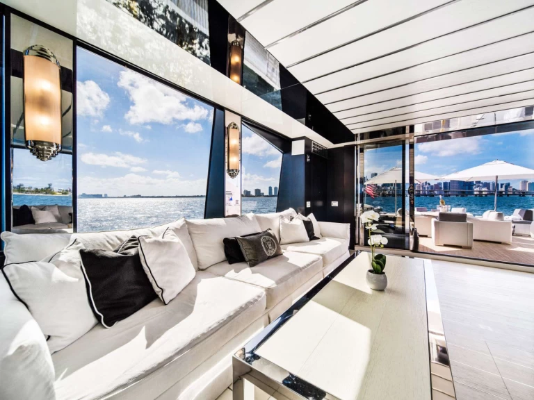 Yacht charter Bahamas - Technomar -I 120 Double shot on SamBoat