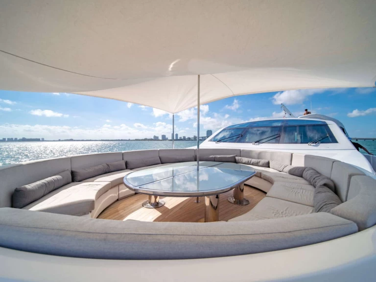 Hire a Technomar -I 120 Double shot Bahamas