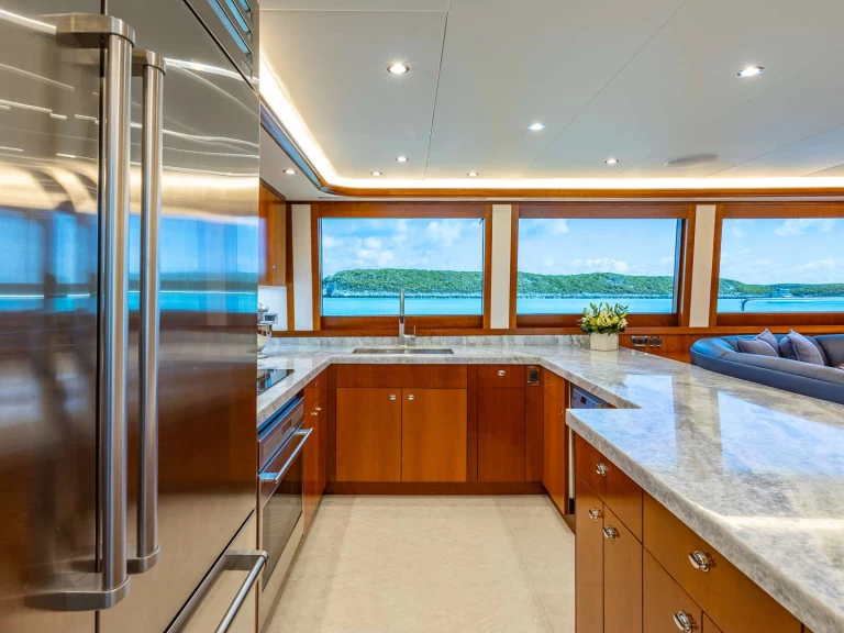 Charter a Westport NO SHORTCUTS in Nassau on Samboat