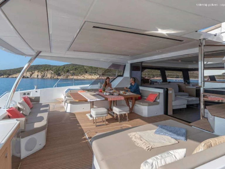 Charter a Fountaine Pajot LOOMA in Croatia on Samboat