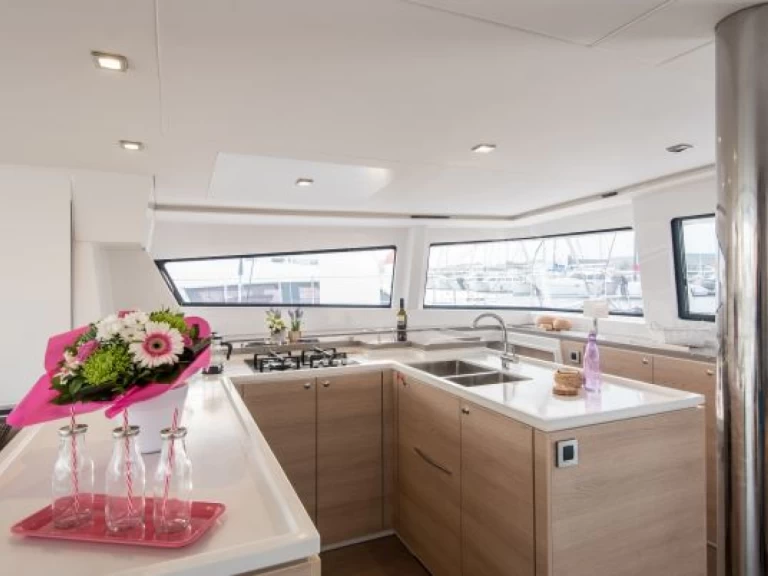 Catamaran hire in Olbia - Bali Bali 5.4