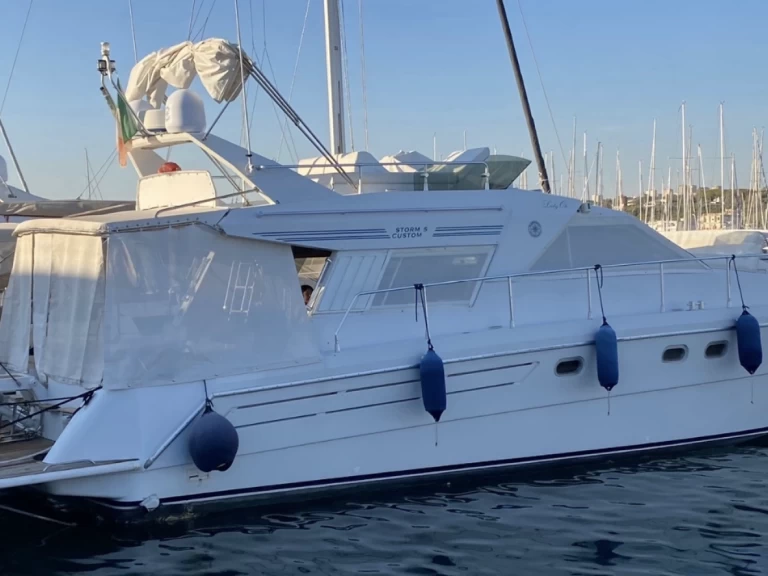 Yacht charter Civitavecchia - Raffaelli STORM S on SamBoat