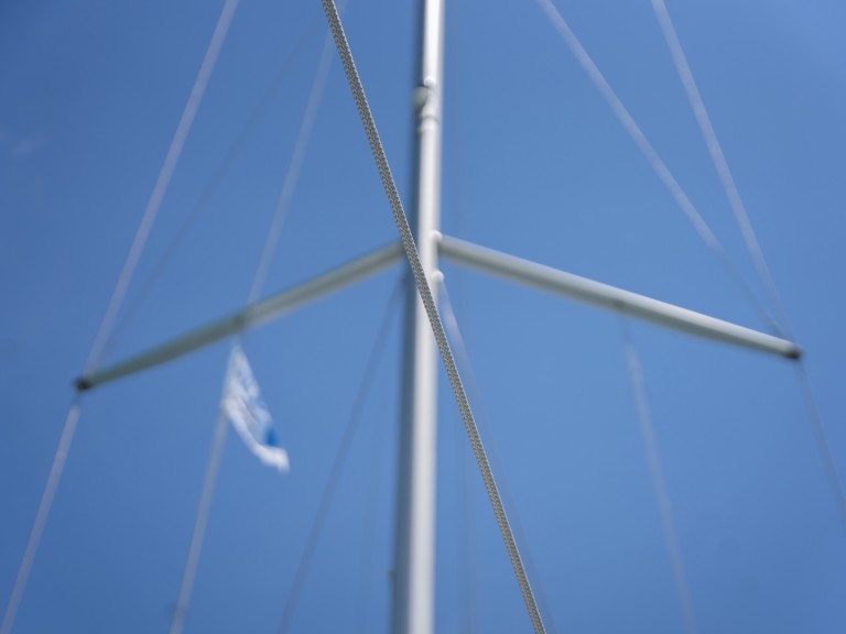 Hire a Bénéteau Oceanis 51.1 Alimos