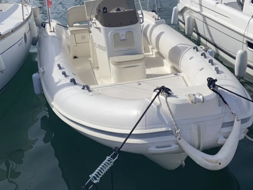 Yacht hire Saint-Mandrier-sur-Mer cheap NJ 630 GT