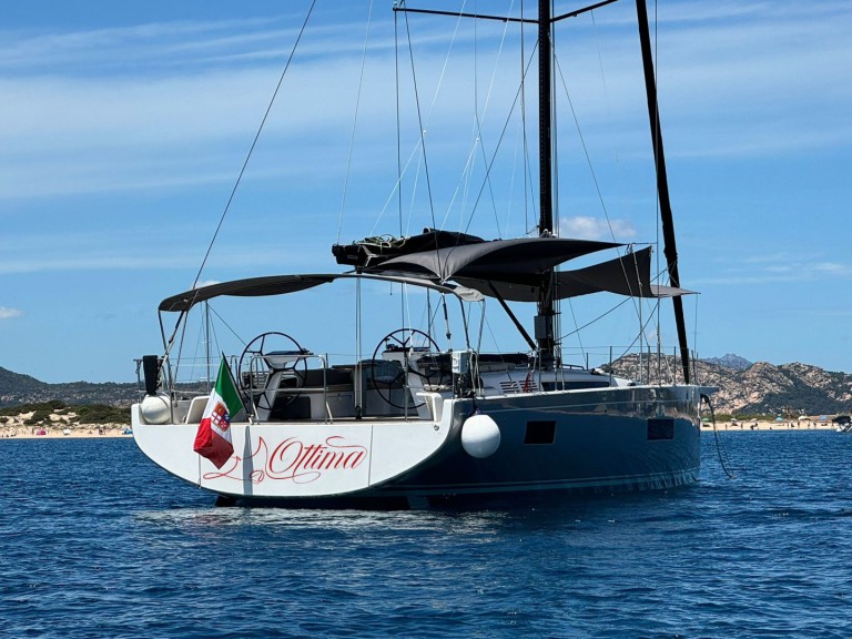 Sailboat to hire Olbia at the best price